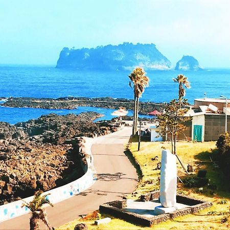 Tov Pension Seogwipo Ngoại thất bức ảnh