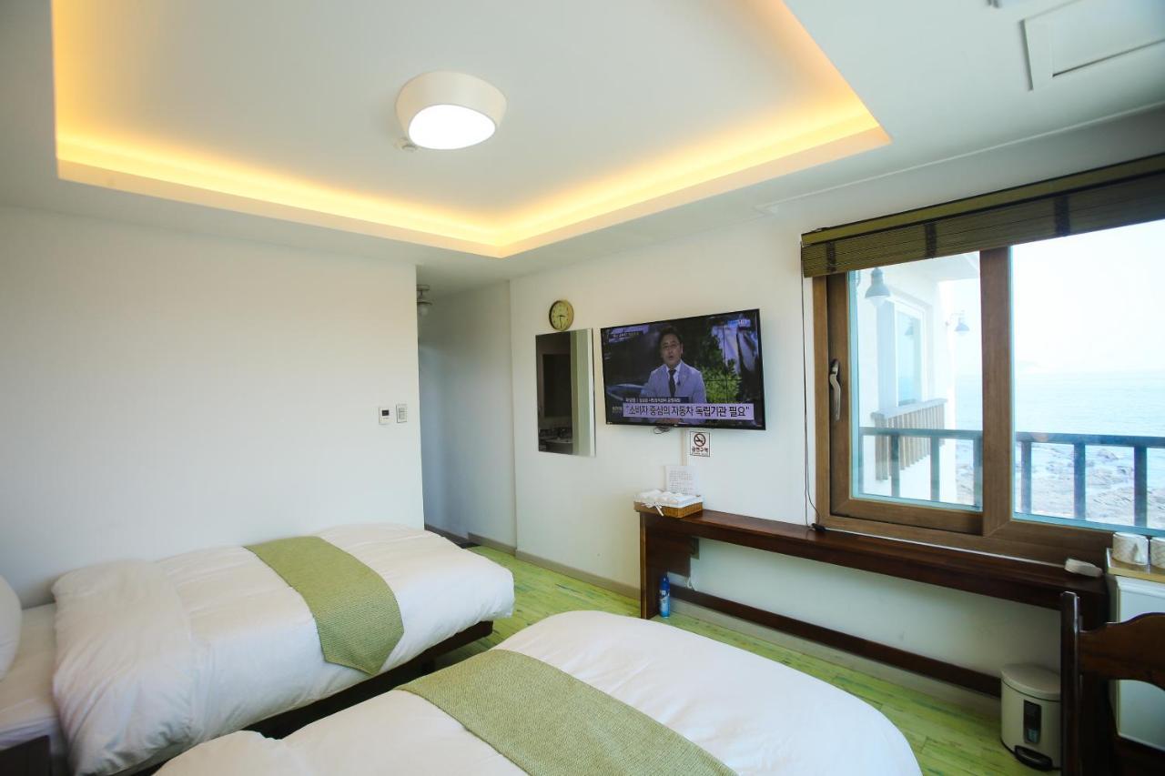 Tov Pension Seogwipo Ngoại thất bức ảnh